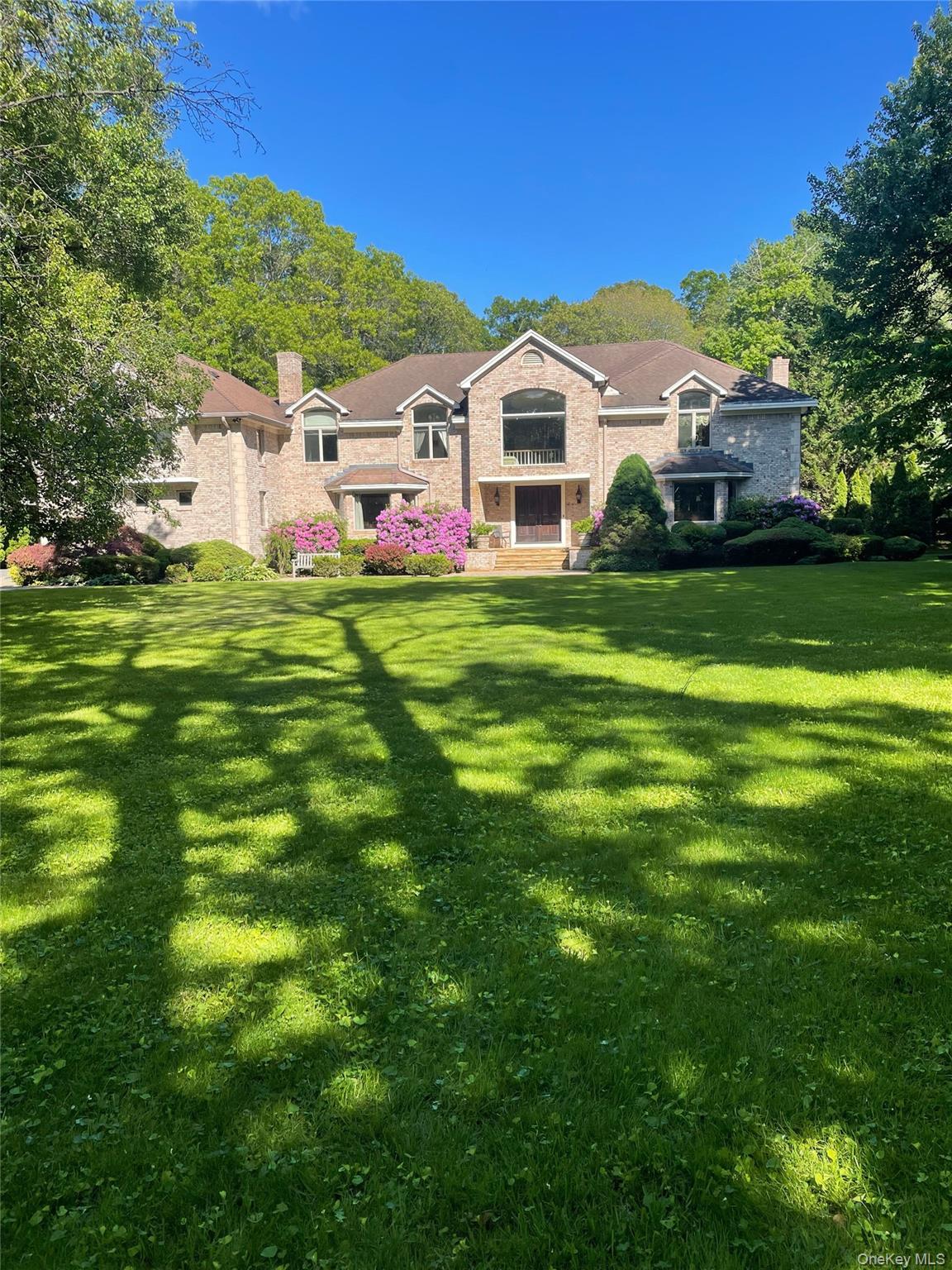 Single Family Split Rock Nassau County, NY 11791, MLS-876542-2