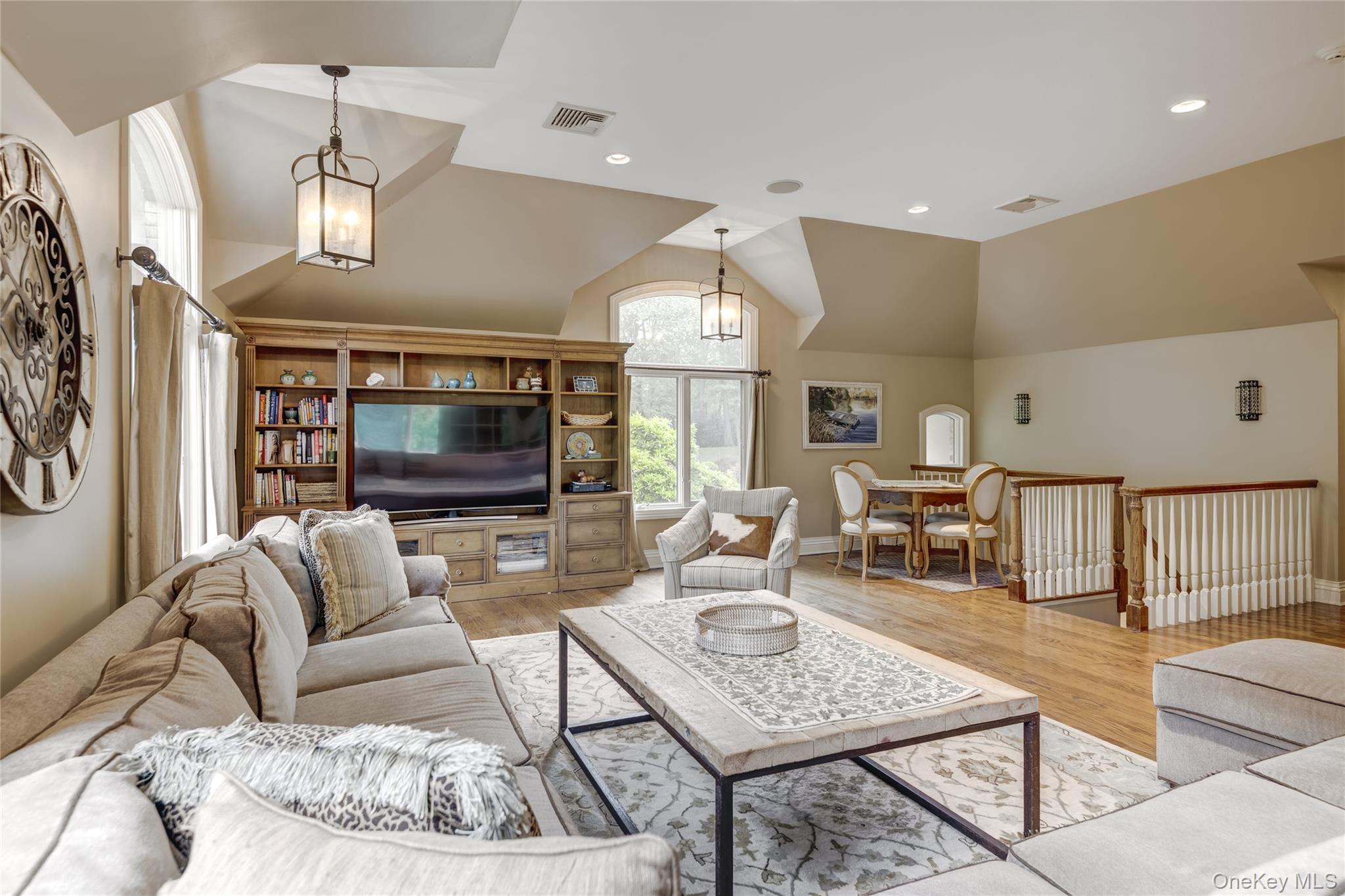 Single Family Split Rock Nassau County, NY 11791, MLS-876542-21