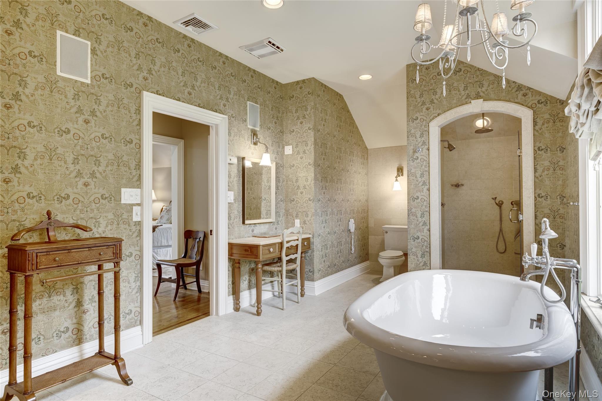 Single Family Split Rock Nassau County, NY 11791, MLS-876542-32