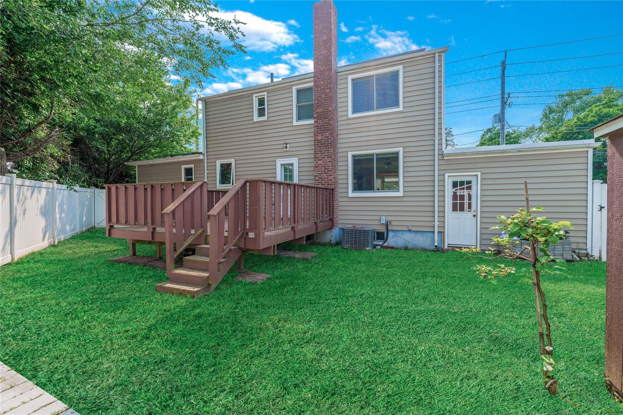 Single Family Harris  Nassau County, NY 11557, MLS-876551-22