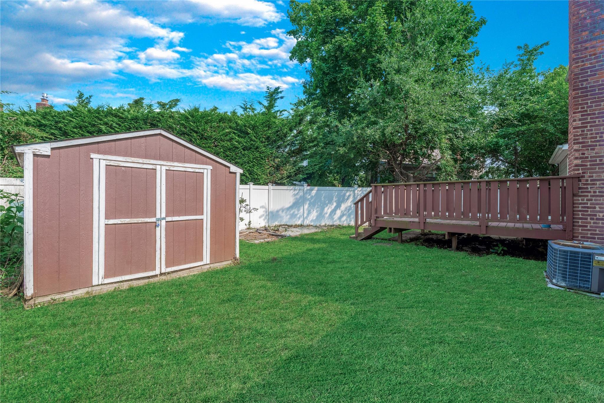 Single Family Harris  Nassau County, NY 11557, MLS-876551-23