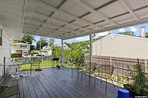 Single Family Oakley  Nassau County, NY 11758, MLS-876554-12