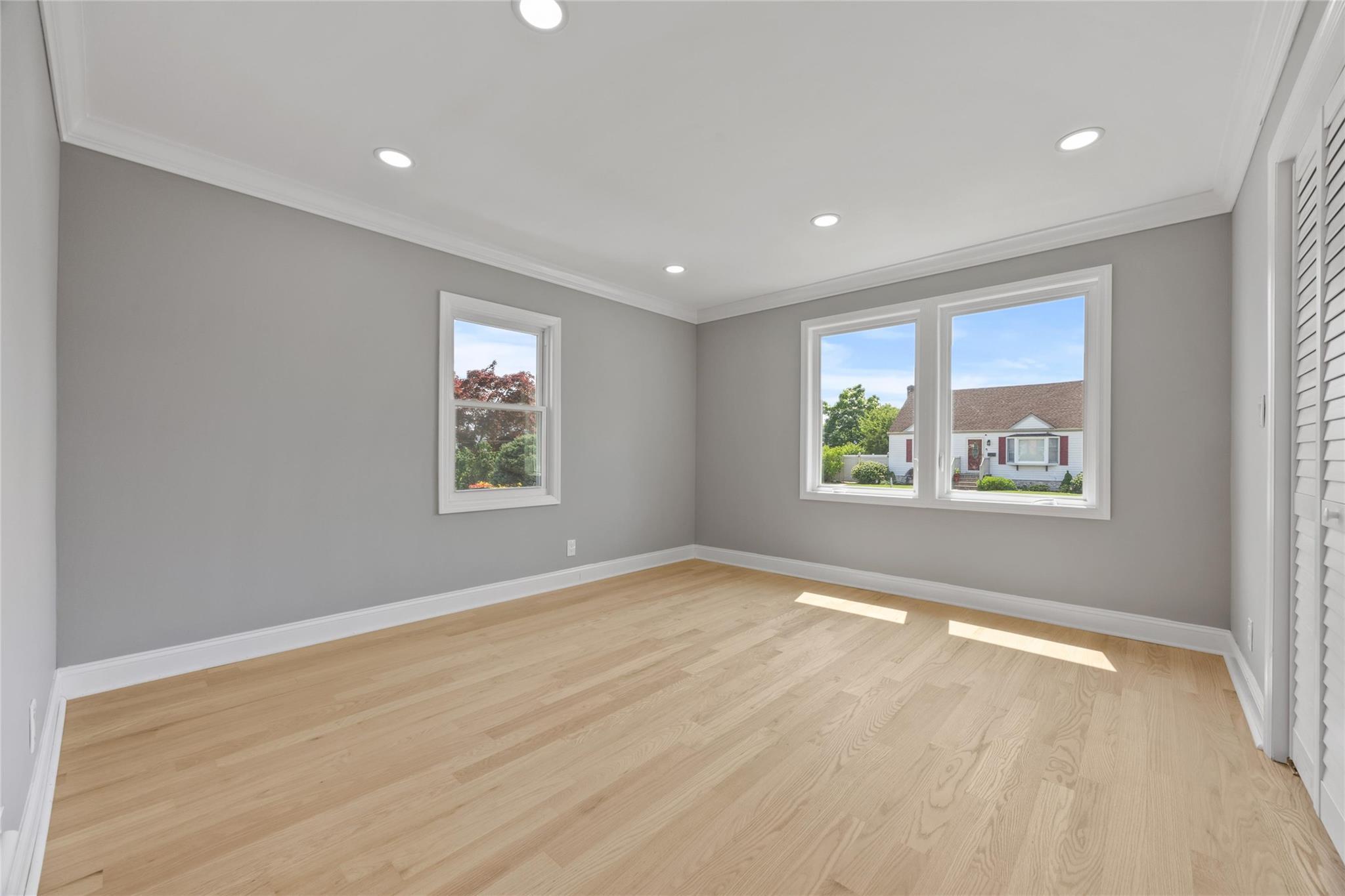 Single Family Garden  Nassau County, NY 11801, MLS-876555-15