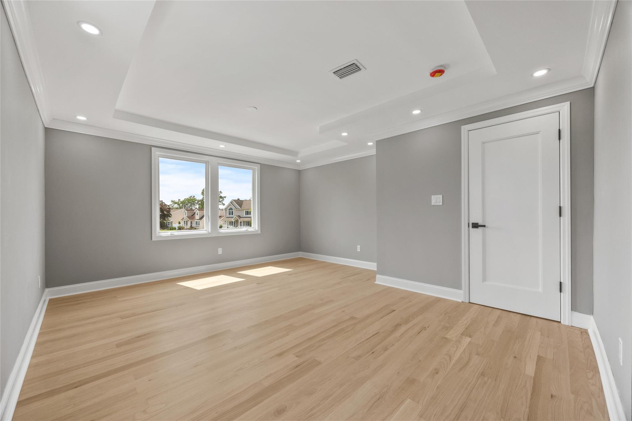 Single Family Garden  Nassau County, NY 11801, MLS-876555-16