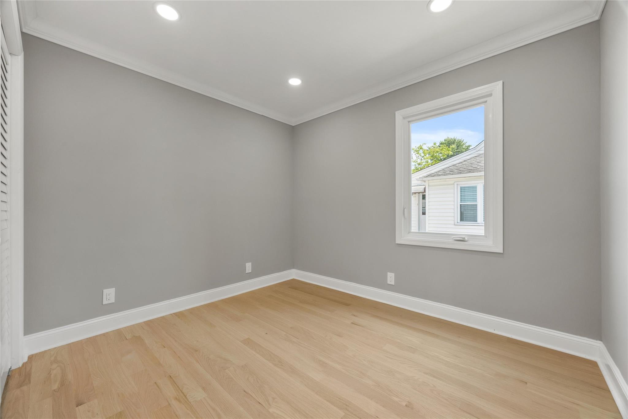 Single Family Garden  Nassau County, NY 11801, MLS-876555-18
