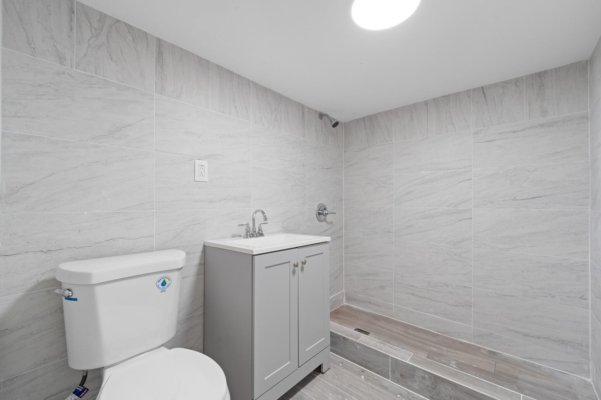 Single Family Francis Lewis Blvd  Queens, NY 11413, MLS-876591-18
