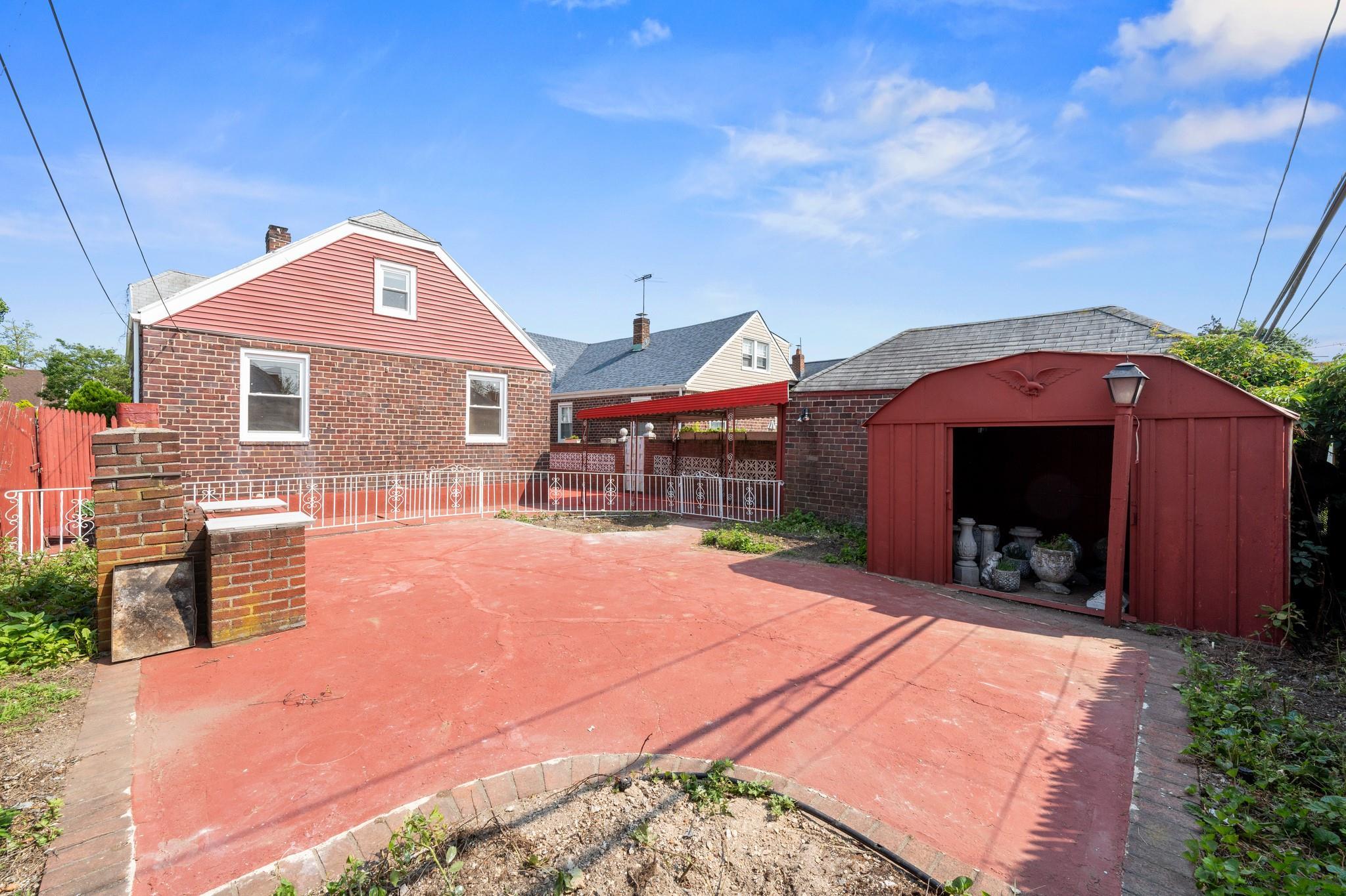 Single Family Francis Lewis Blvd  Queens, NY 11413, MLS-876591-20