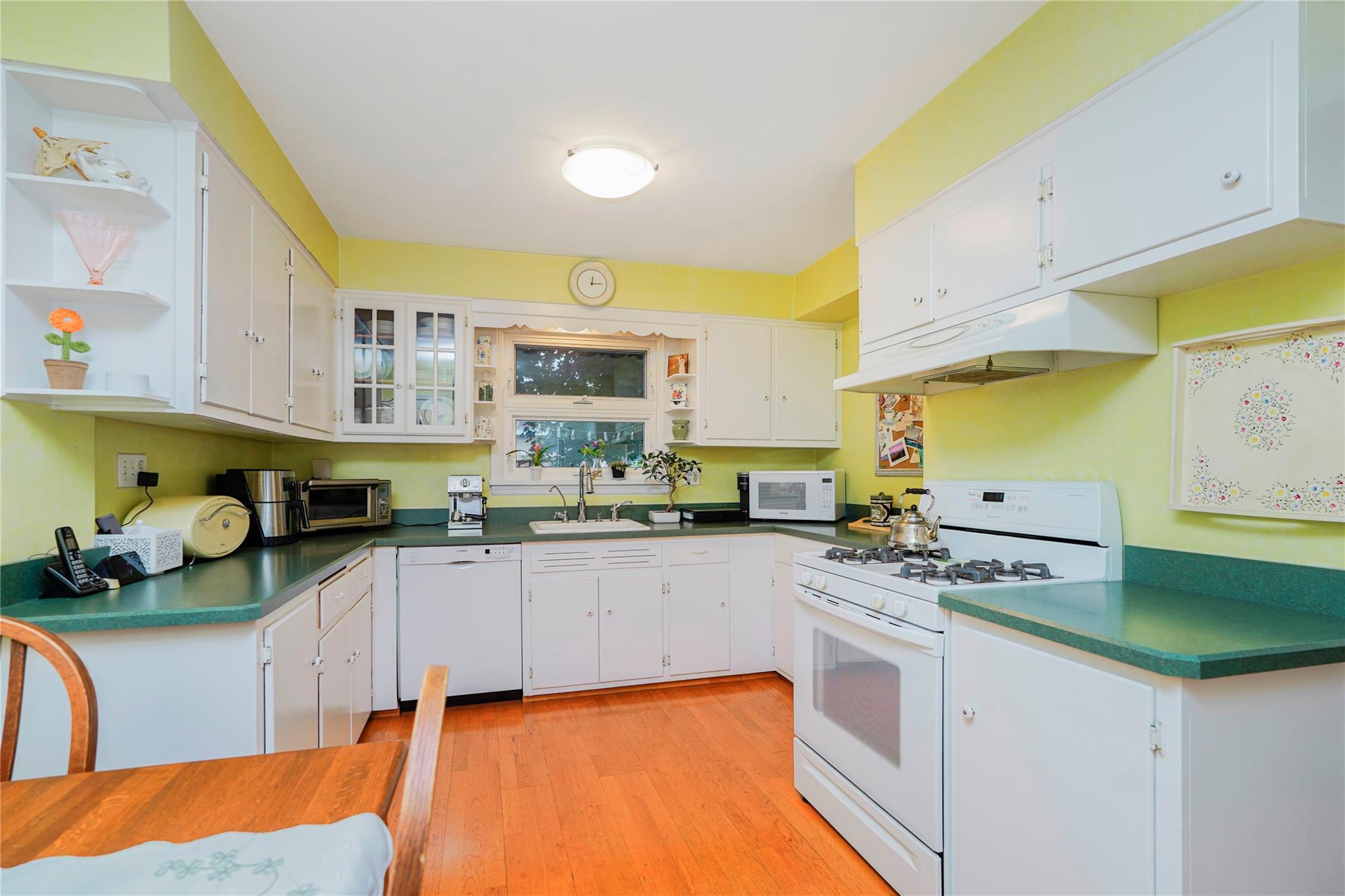 Single Family Clawson  Staten Island, NY 10306, MLS-876610-16