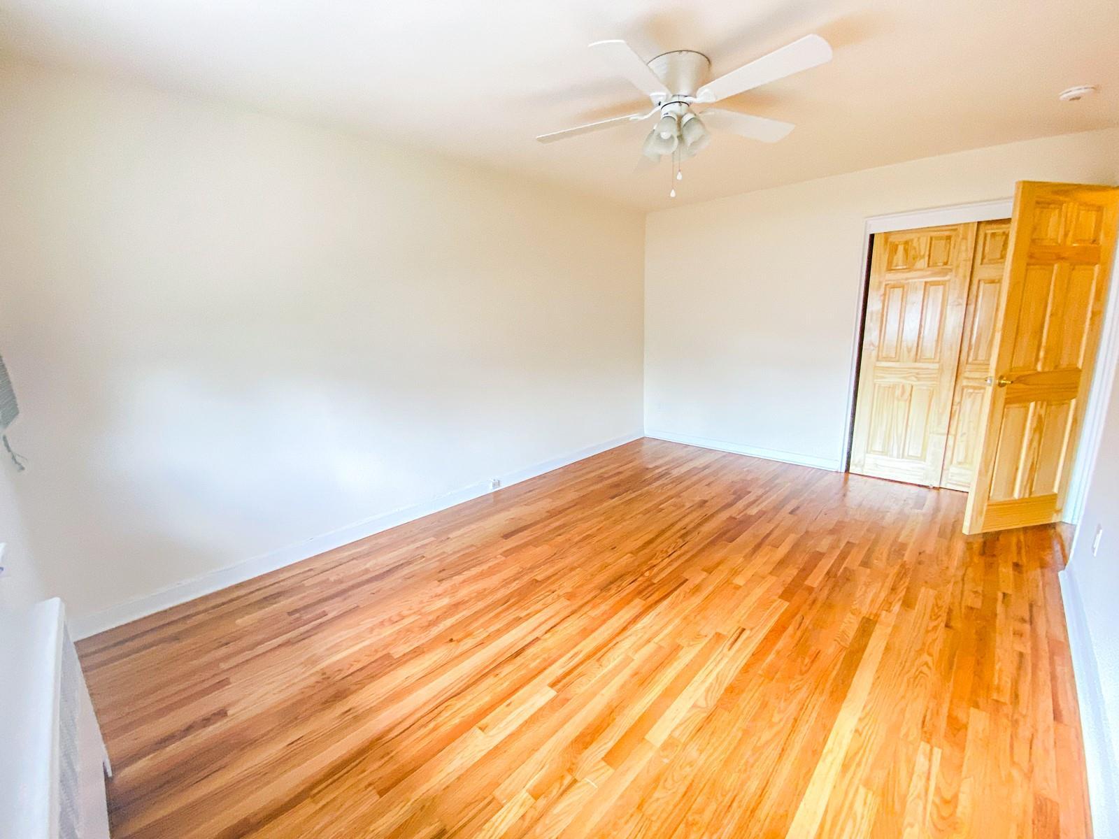 Single Family Crosby  Bronx, NY 10461, MLS-876643-10