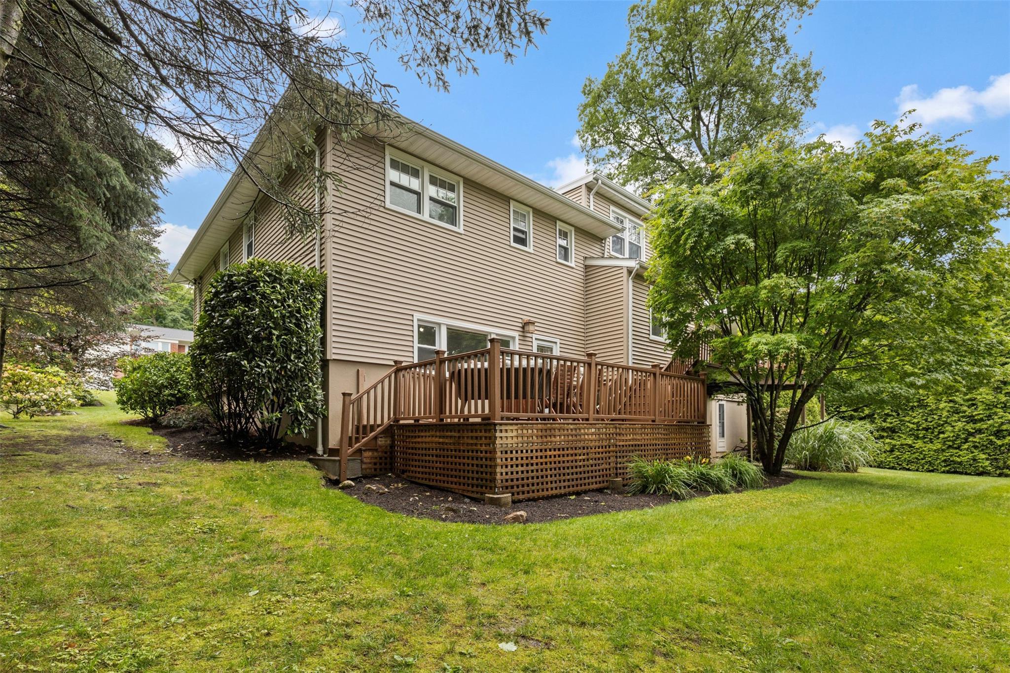 Single Family Sylvan  Westchester County, NY 10583, MLS-876644-38