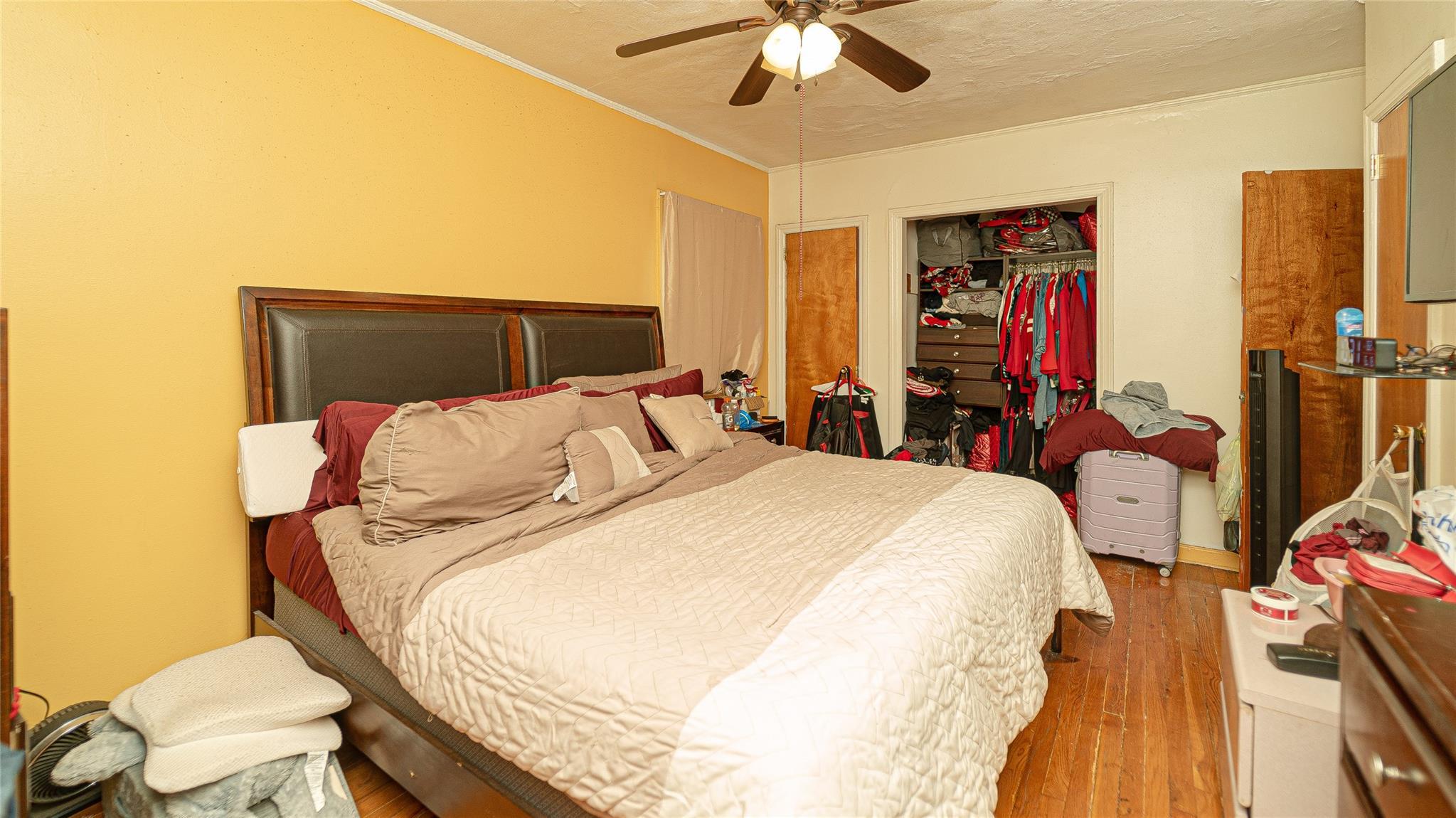 Single Family 135th  Queens, NY 11413, MLS-876649-16