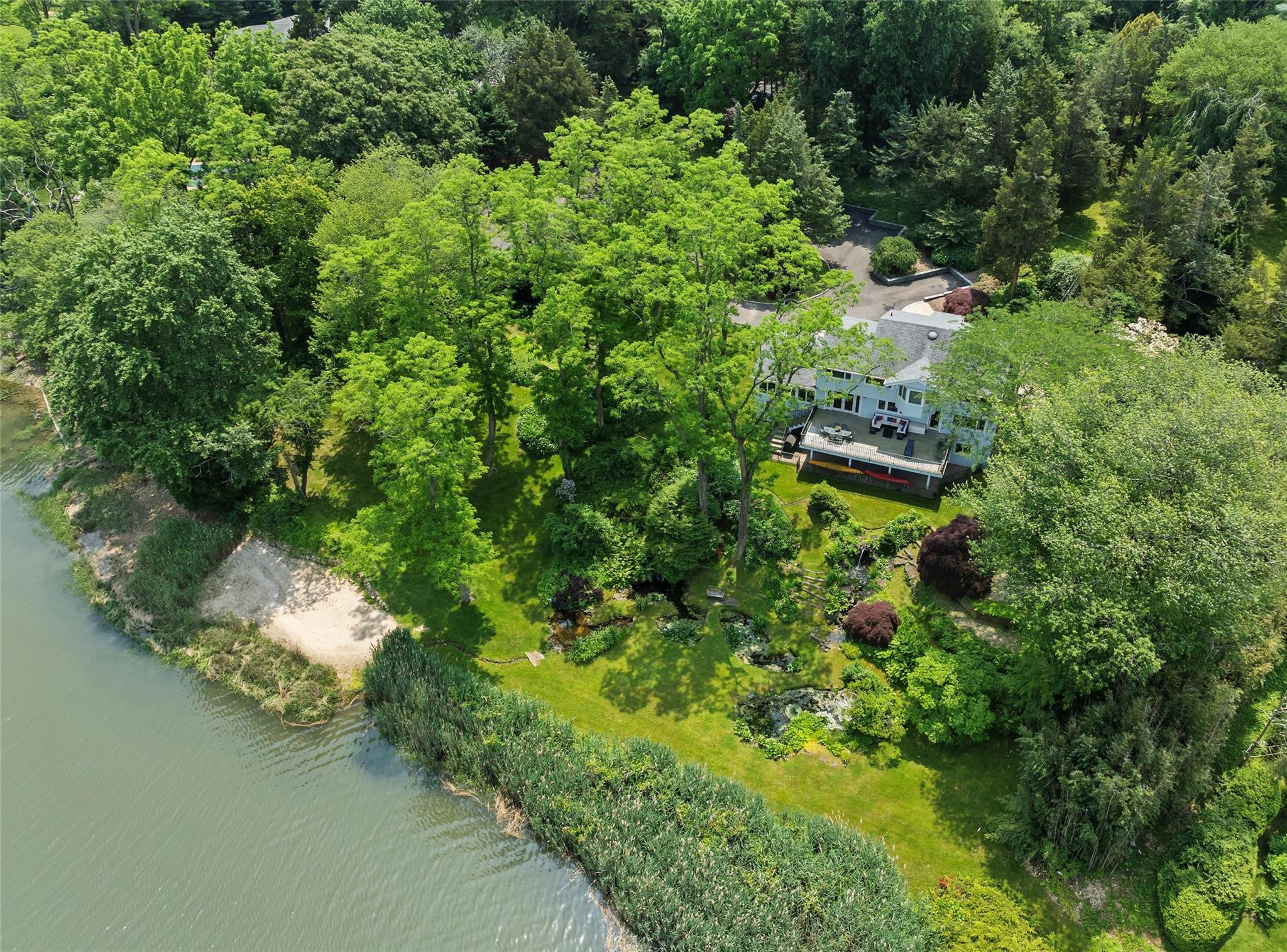 Single Family Pippin  Suffolk County, NY 11743, MLS-876667-31