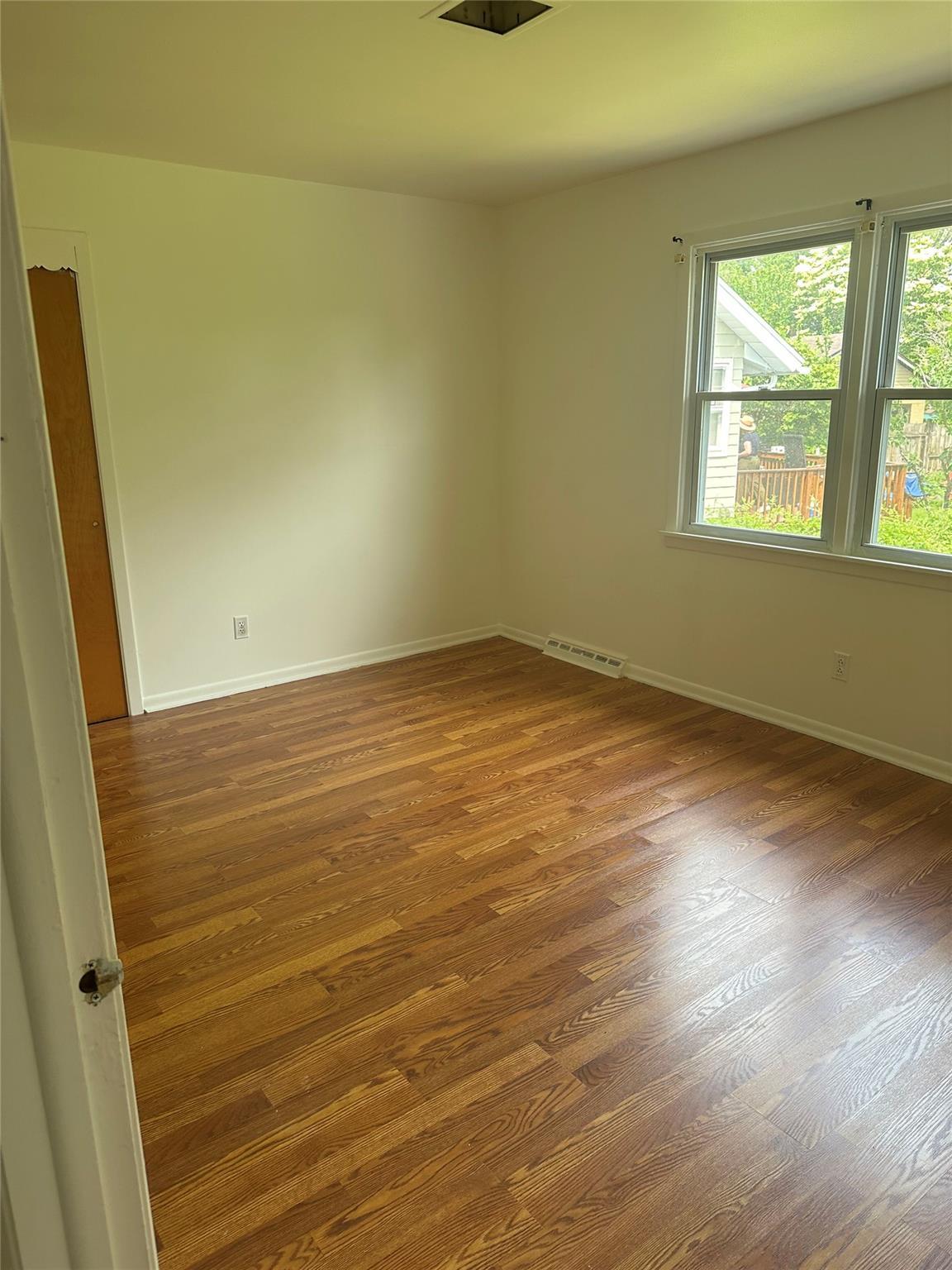 Single Family Pinewood  Albany County, NY 12208, MLS-876680-16