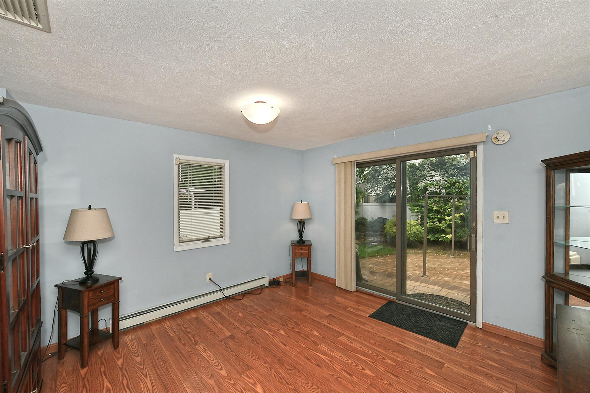 Single Family Dawes  Nassau County, NY 11791, MLS-876697-16
