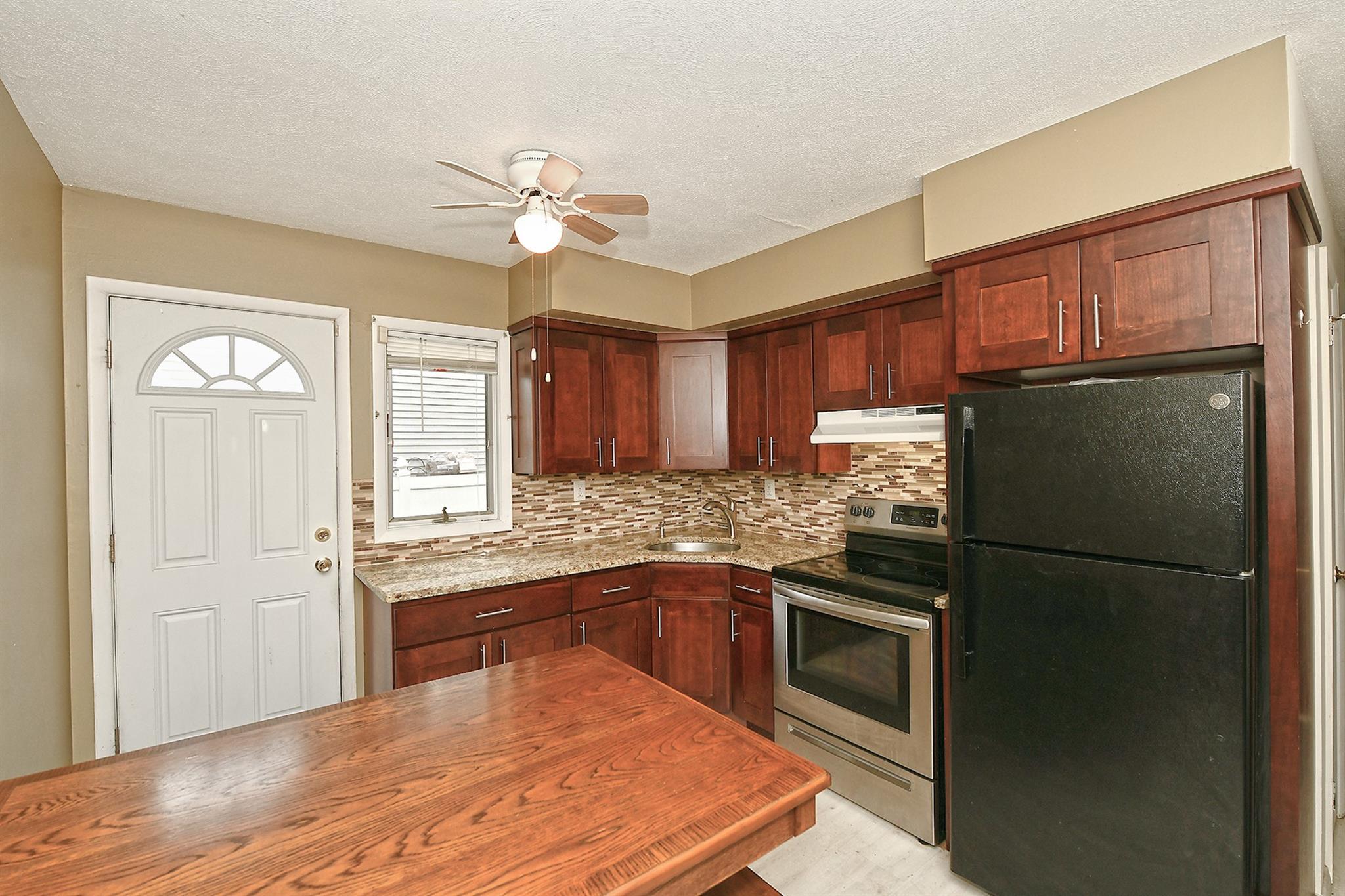 Single Family Dawes  Nassau County, NY 11791, MLS-876697-17