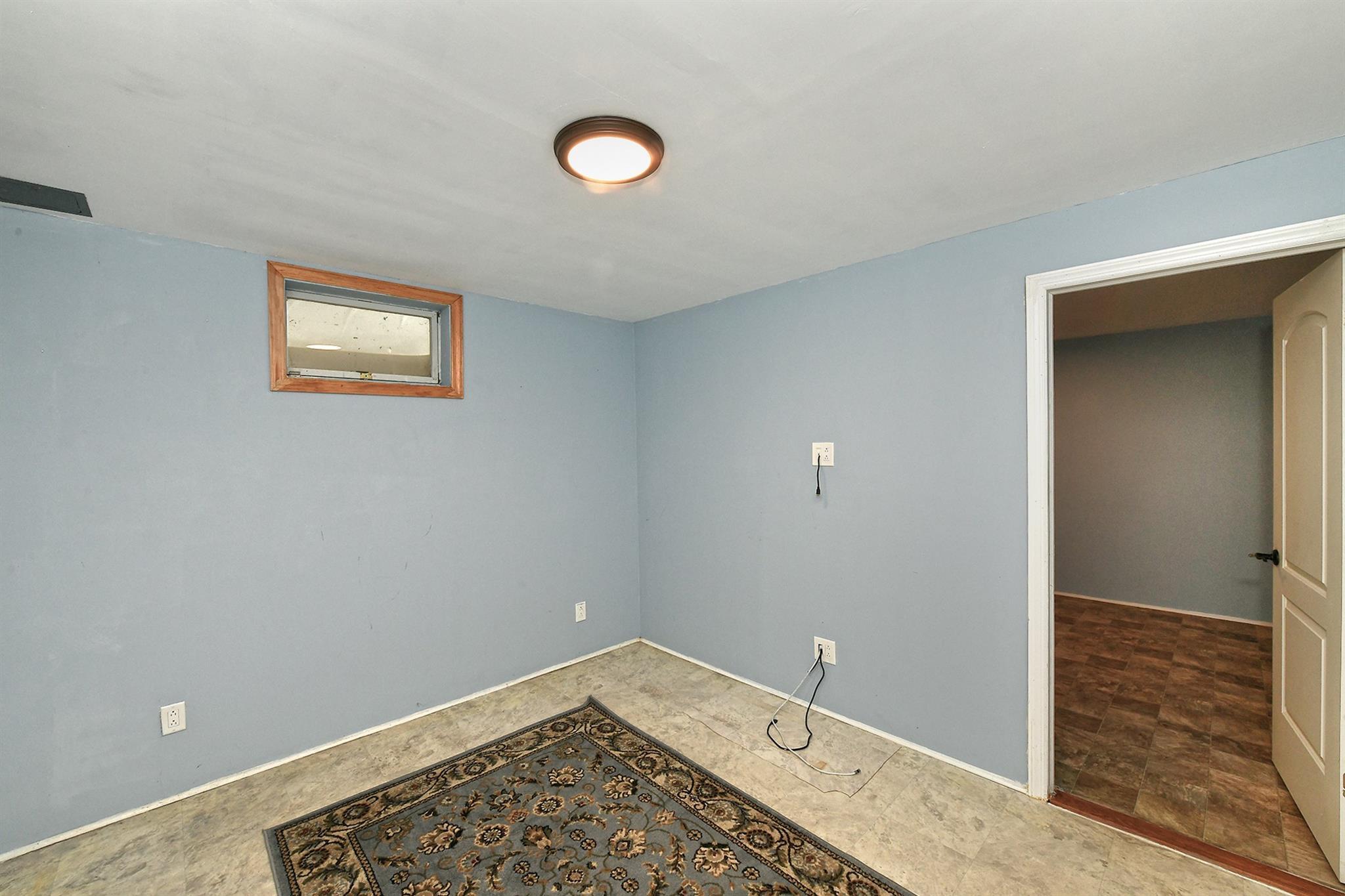 Single Family Dawes  Nassau County, NY 11791, MLS-876697-24