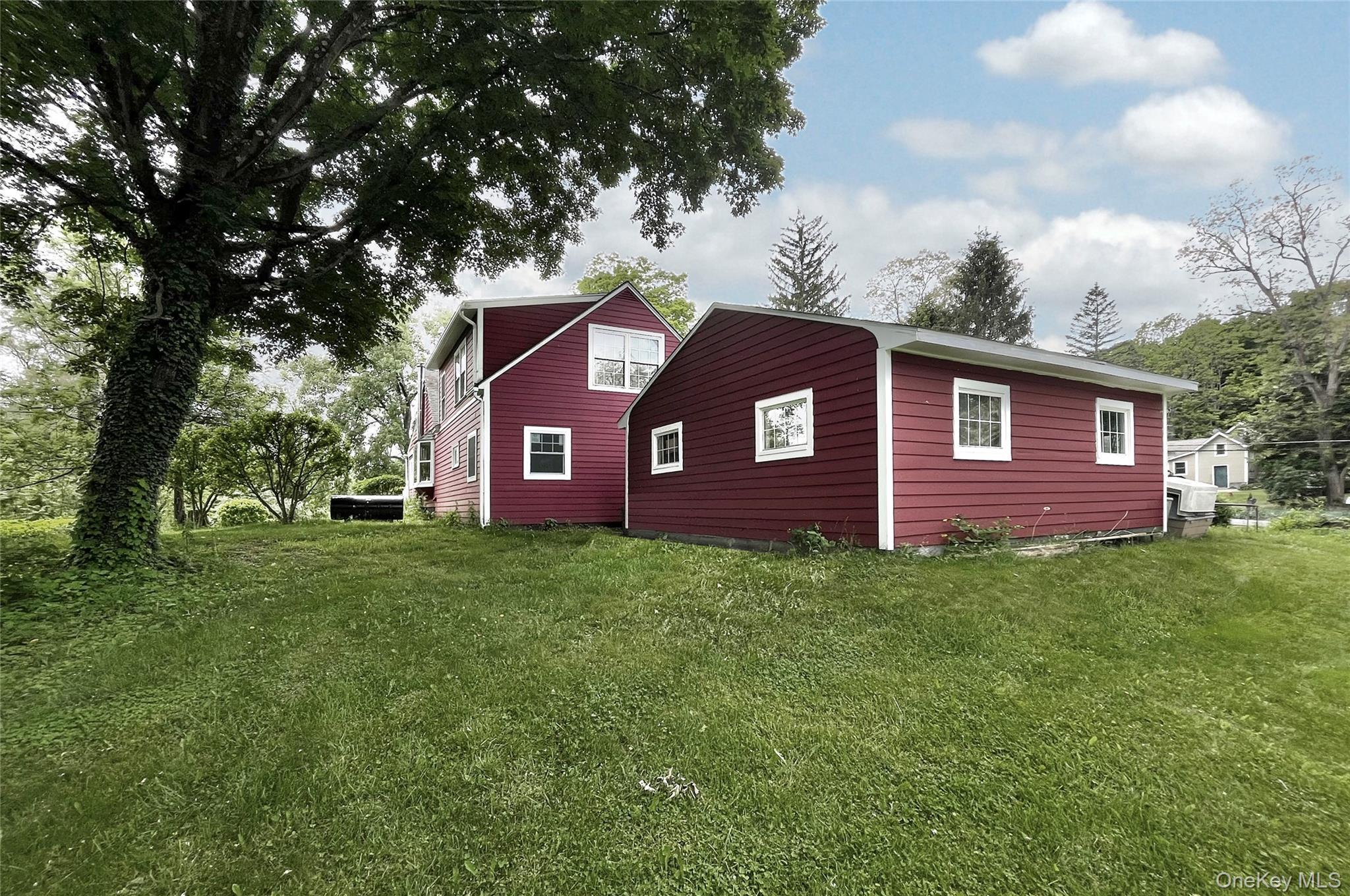 Single Family Gobblers Knob Dutchess County, NY 12564, MLS-876715-11