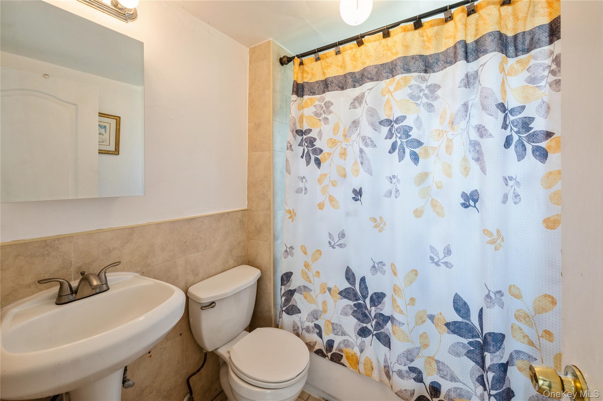 Single Family 10th  Westchester County, NY 10550, MLS-876724-23