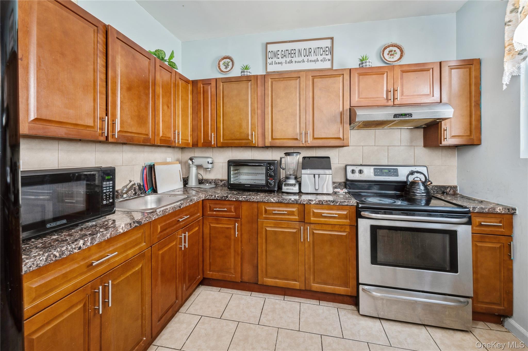 Single Family 10th  Westchester County, NY 10550, MLS-876724-27