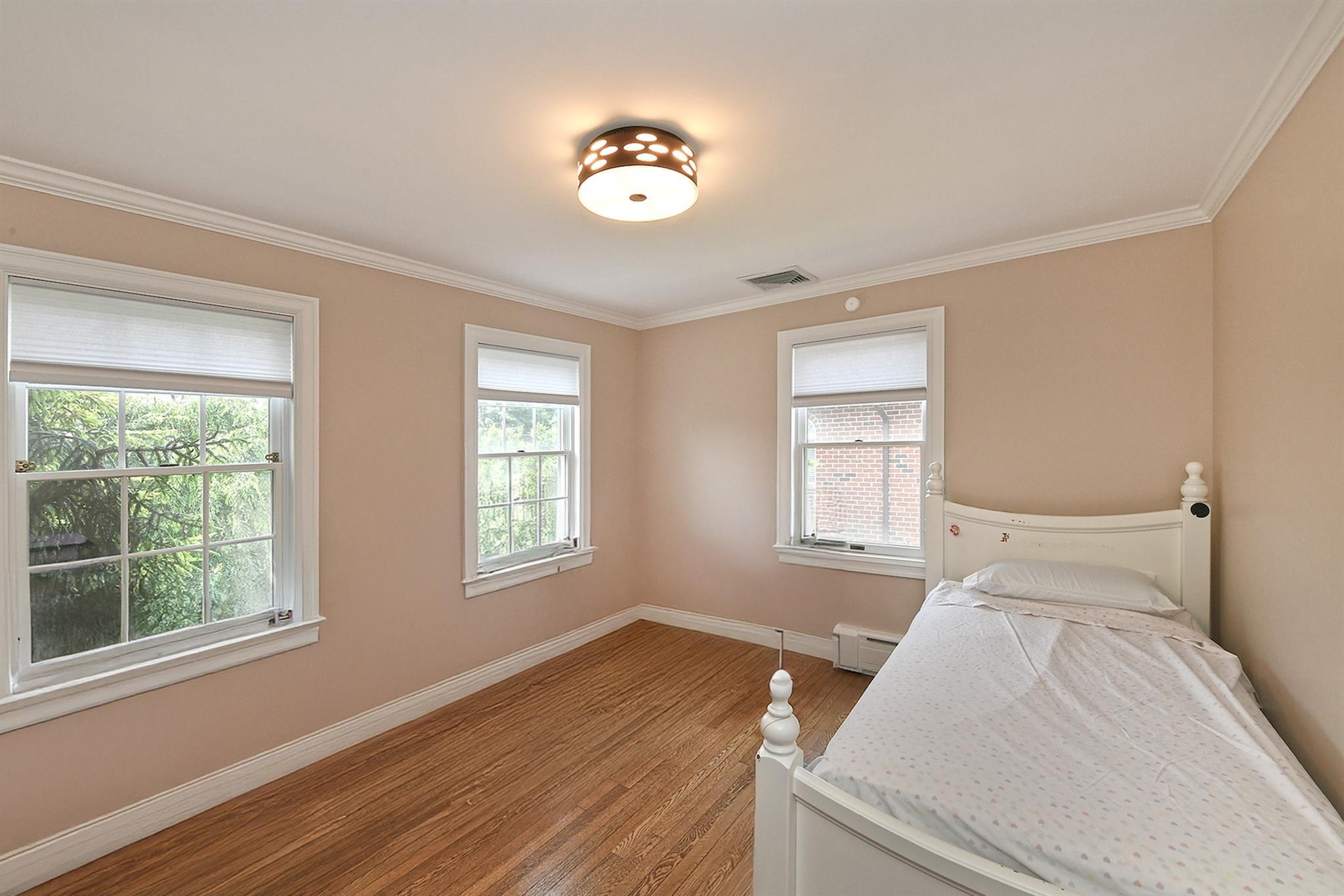 Single Family 214th  Queens, NY 11361, MLS-876728-23