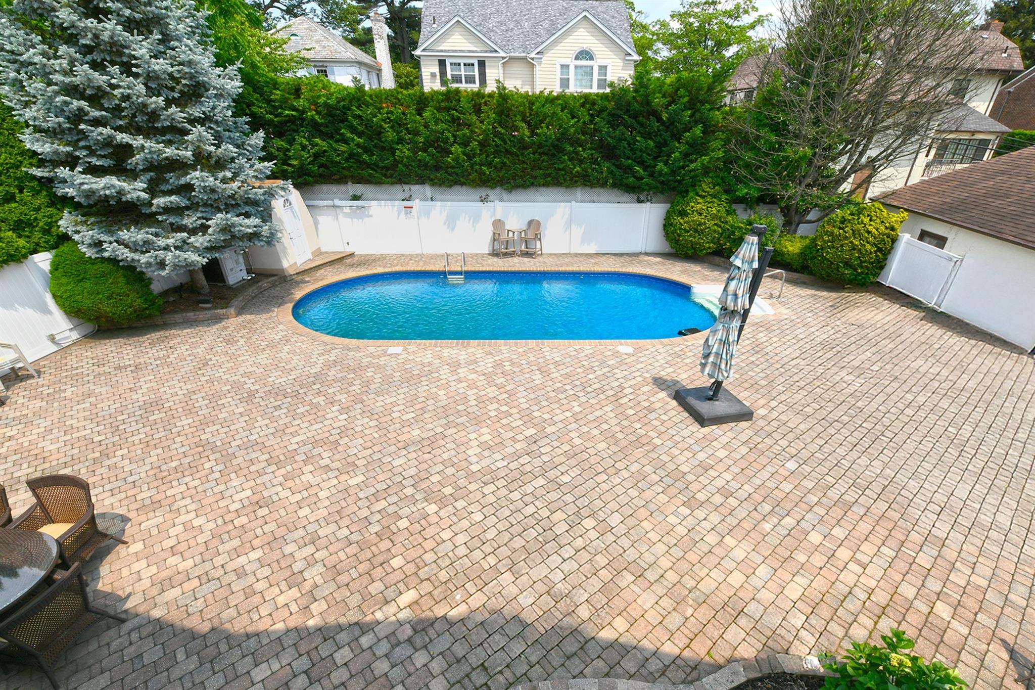 Single Family 214th  Queens, NY 11361, MLS-876728-31