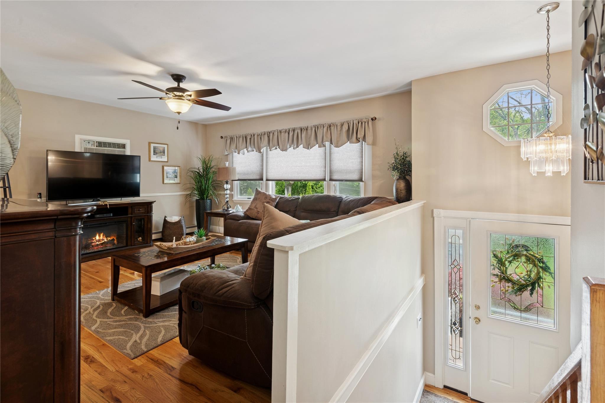 Single Family Dillmont  Suffolk County, NY 11787, MLS-876749-32