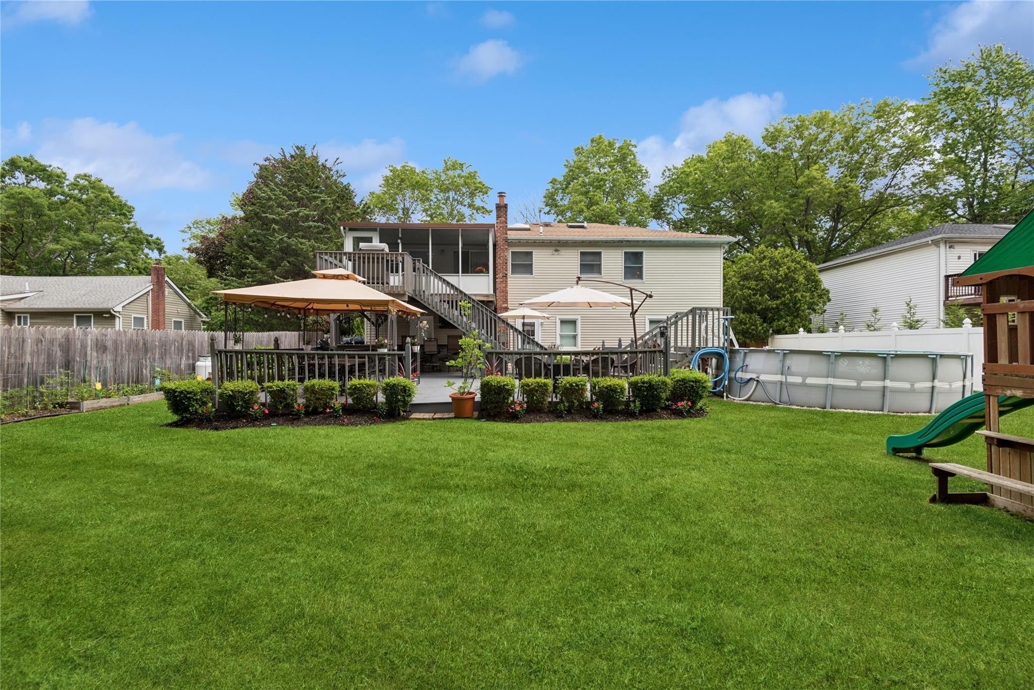 Single Family Dillmont  Suffolk County, NY 11787, MLS-876749-7