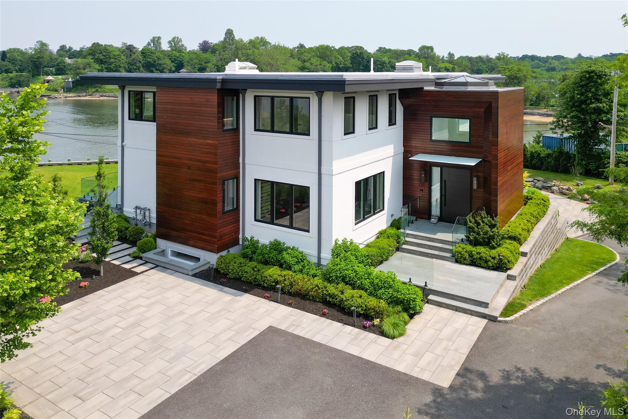 Single Family Candy Ln Nassau County, NY 11023, MLS-876756-2