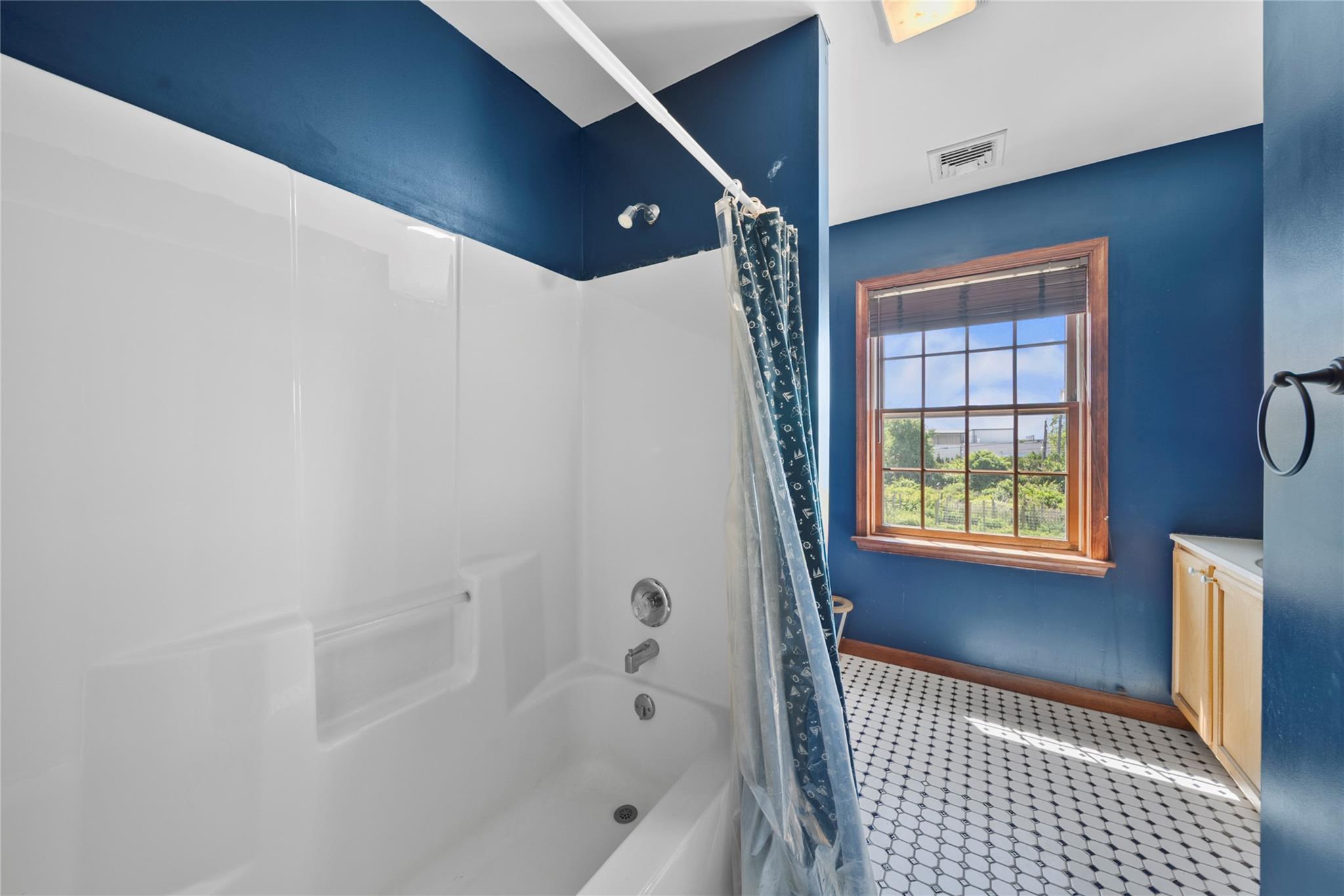 Single Family Sound  Suffolk County, NY 11933, MLS-876774-13