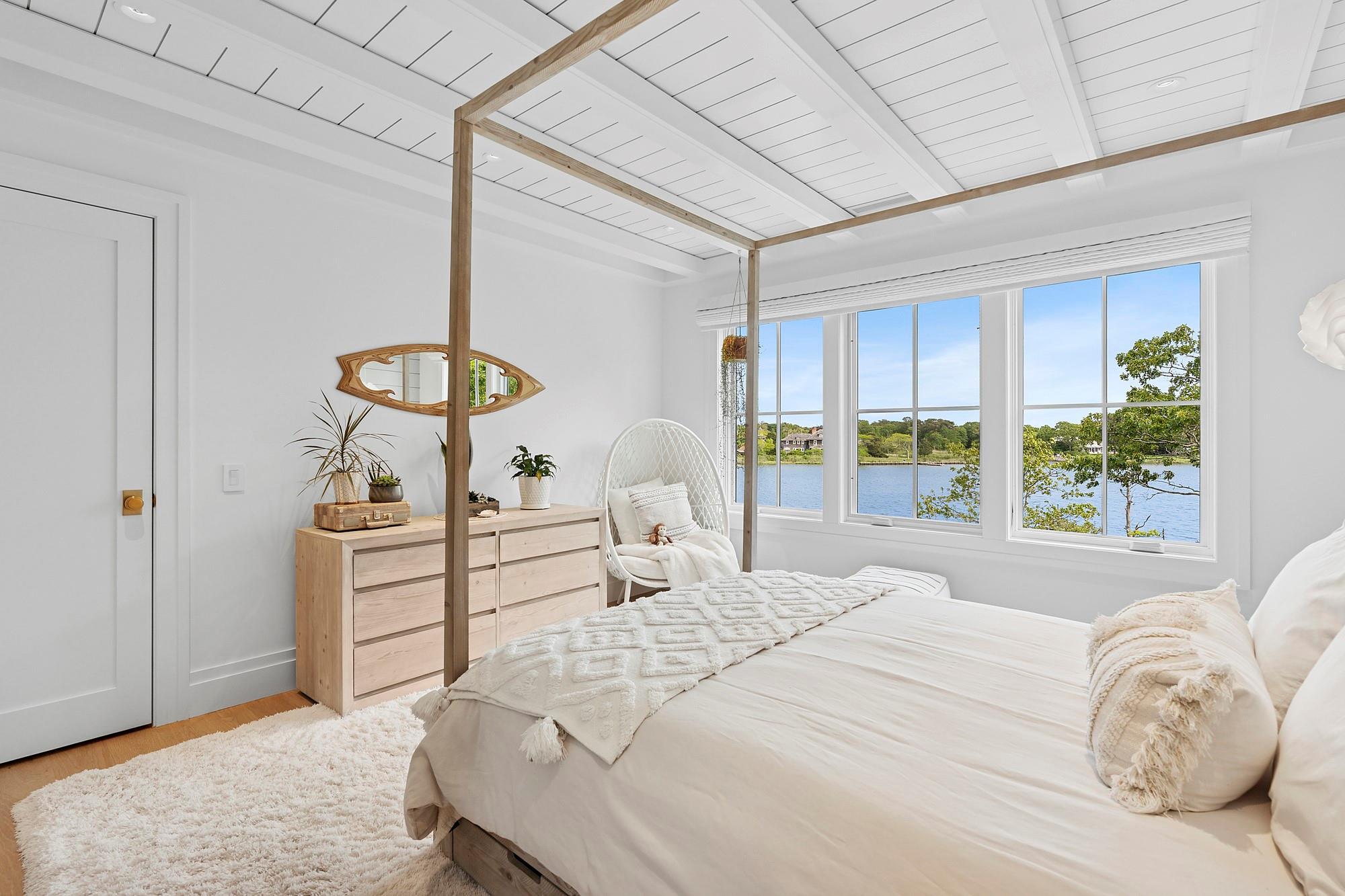 Single Family Montauk  Suffolk County, NY 11978, MLS-876792-13