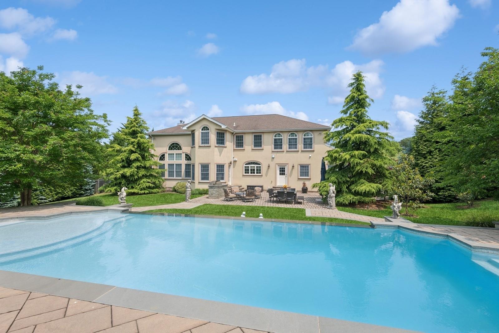 Single Family Nadia  Suffolk County, NY 11787, MLS-876809-2