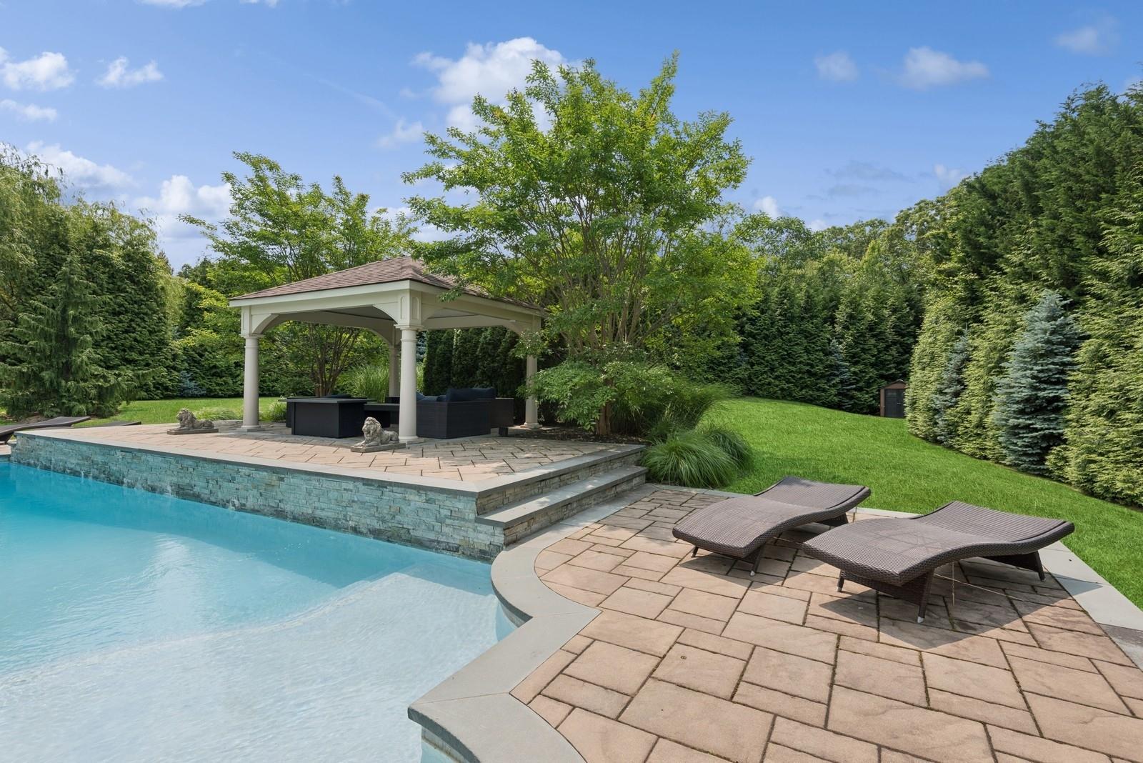Single Family Nadia  Suffolk County, NY 11787, MLS-876809-35