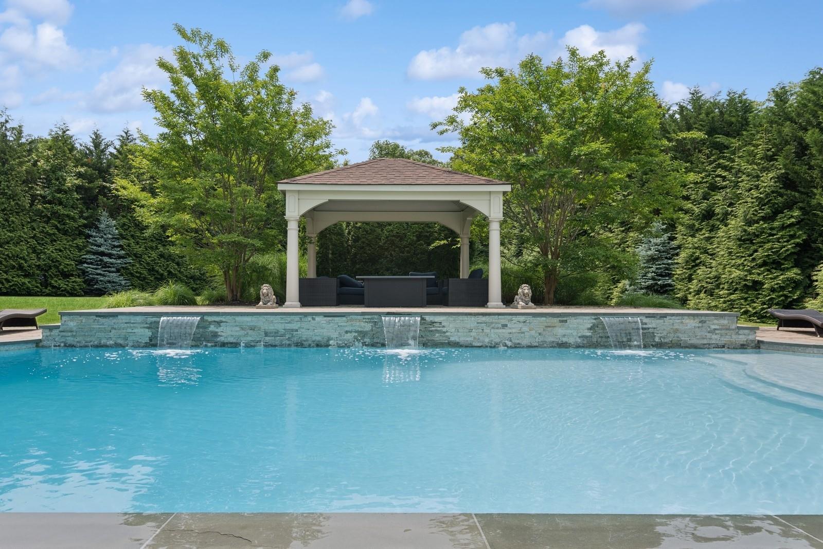 Single Family Nadia  Suffolk County, NY 11787, MLS-876809-38
