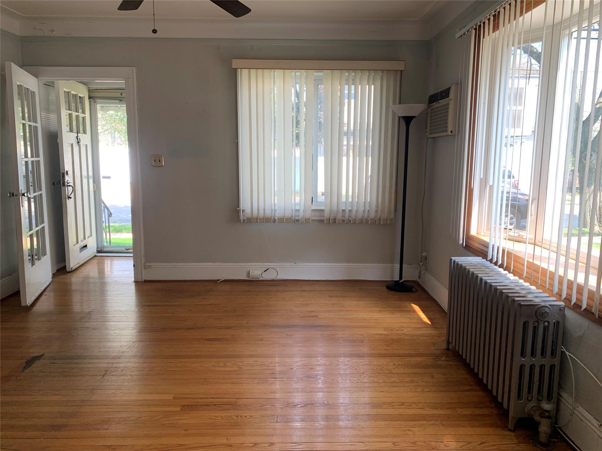 Single Family Oakley  Nassau County, NY 11003, MLS-876814-4