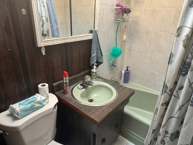 Single Family 70  Queens, NY 11372, MLS-876819-17