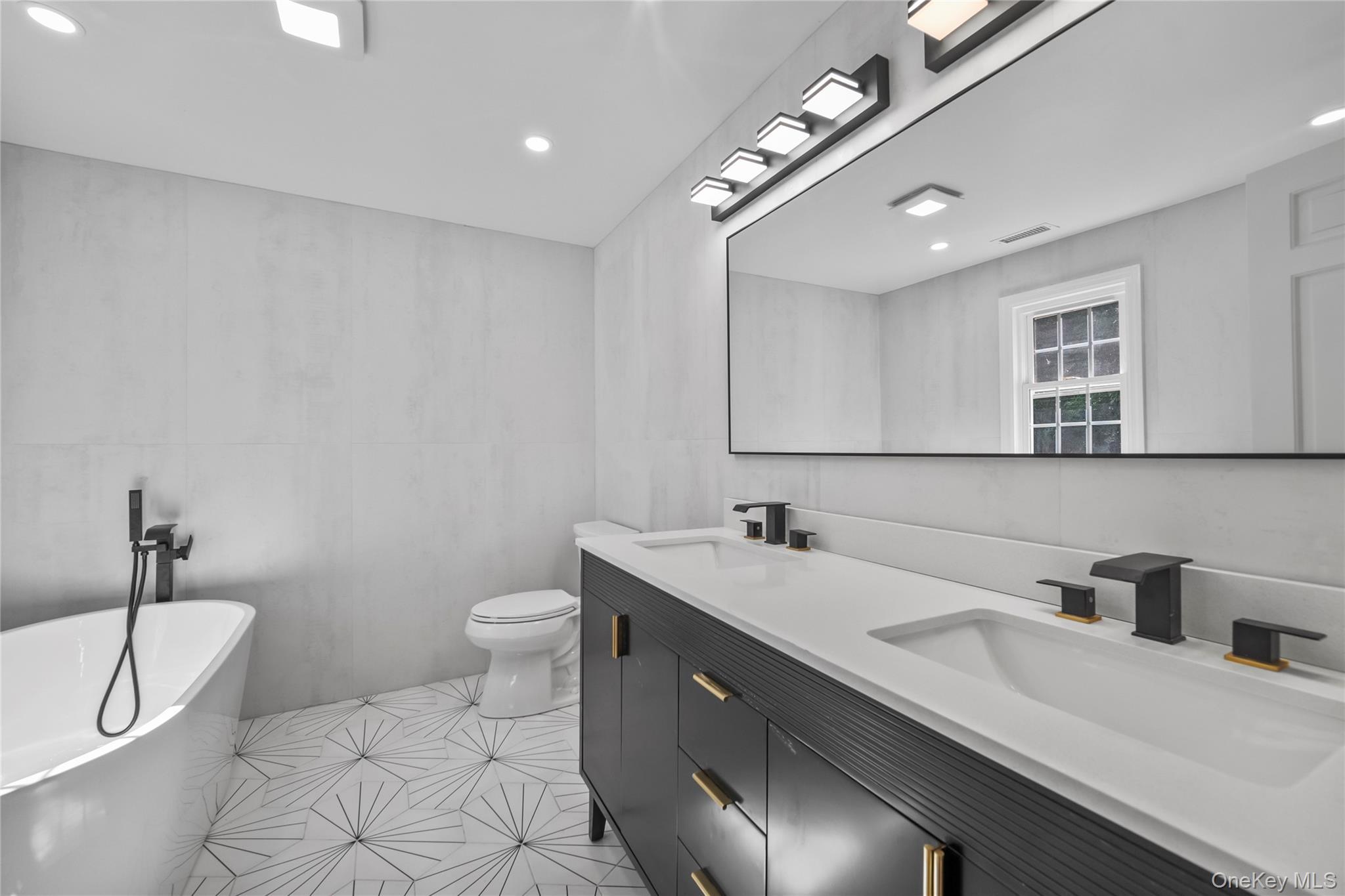 Single Family Barnes  Westchester County, NY 10514, MLS-876830-13