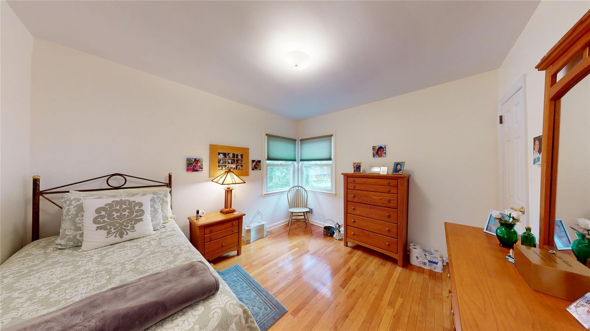 Single Family 146  Queens, NY 11357, MLS-876838-9