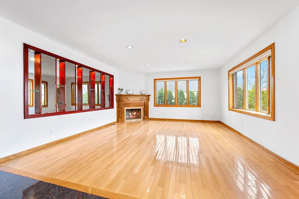 Single Family 211th  Queens, NY 11364, MLS-876907-6