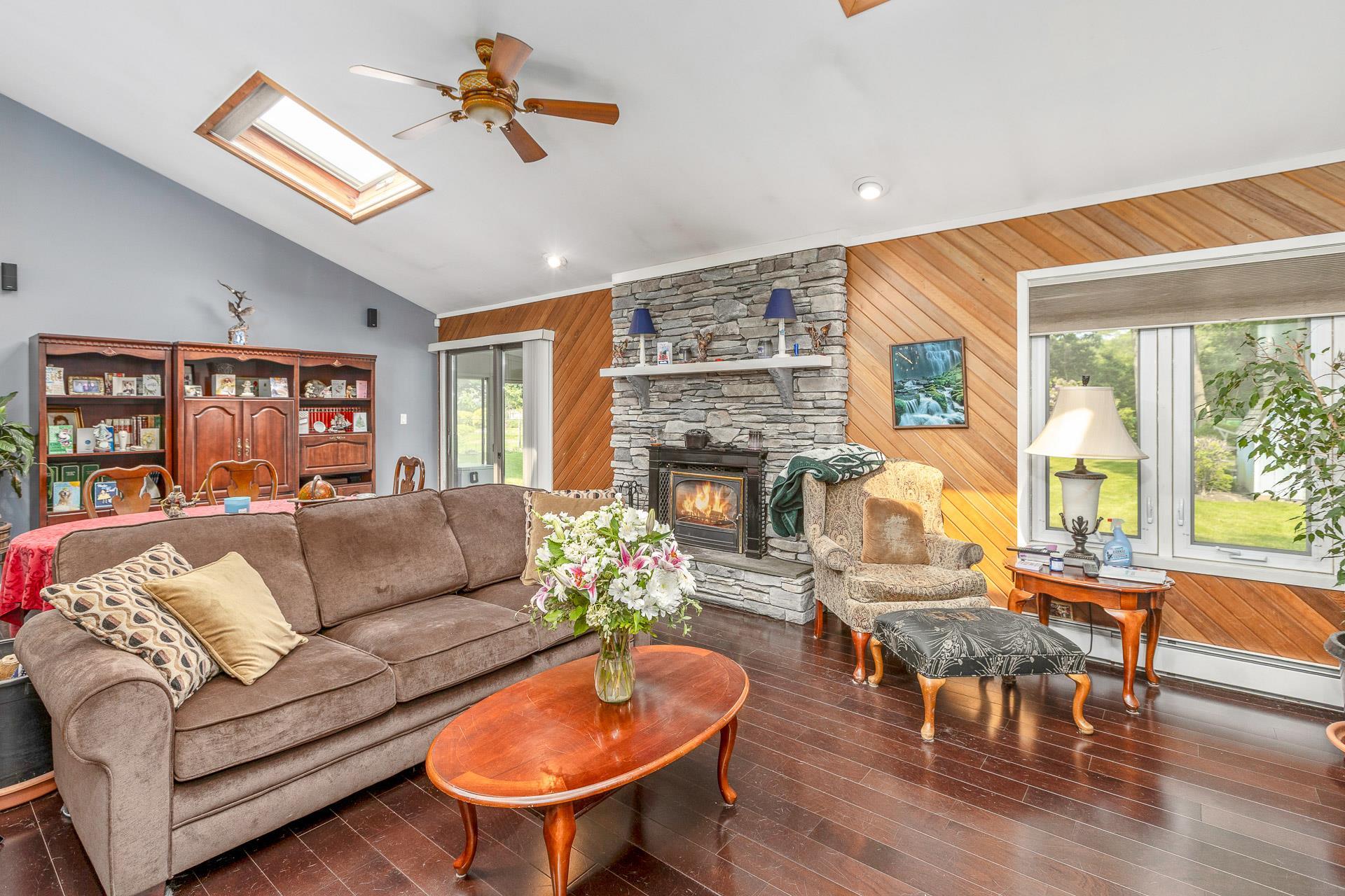 Single Family Wellwood  Suffolk County, NY 11967, MLS-876933-11