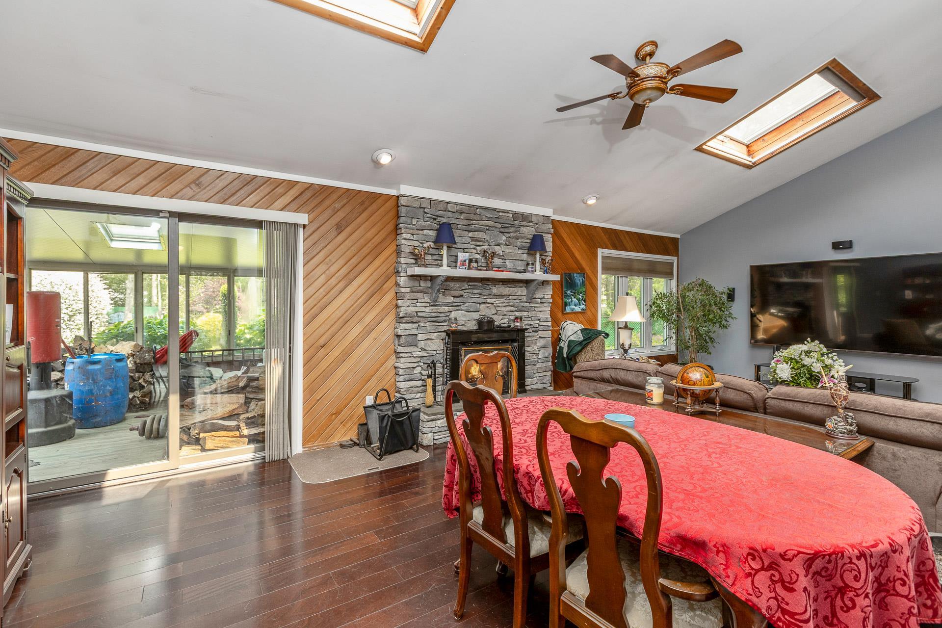 Single Family Wellwood  Suffolk County, NY 11967, MLS-876933-7