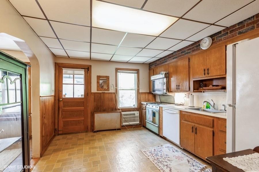 Single Family 56th  Queens, NY 11378, MLS-876943-6