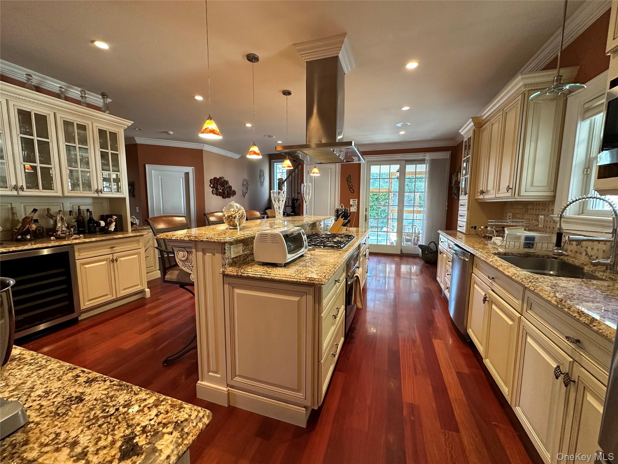 Single Family Oriole Suffolk County, NY 11738, MLS-876946-20