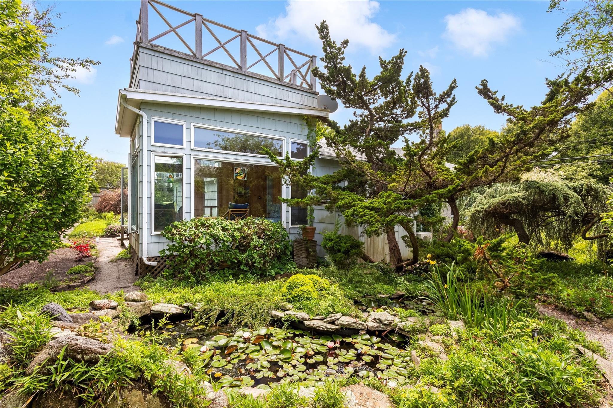 Single Family Doctors  Suffolk County, NY 11782, MLS-876970-13