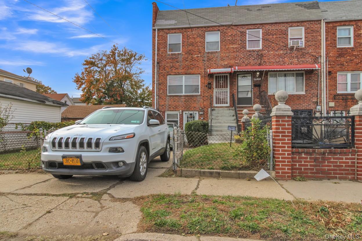 Single Family Eveleth  Queens, NY 11434, MLS-876984-12