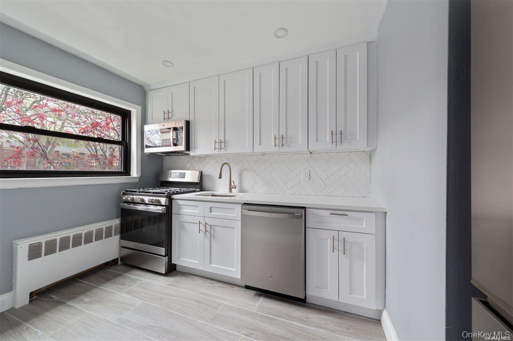 Coop Springfield  Queens, NY 11364, MLS-876993-16