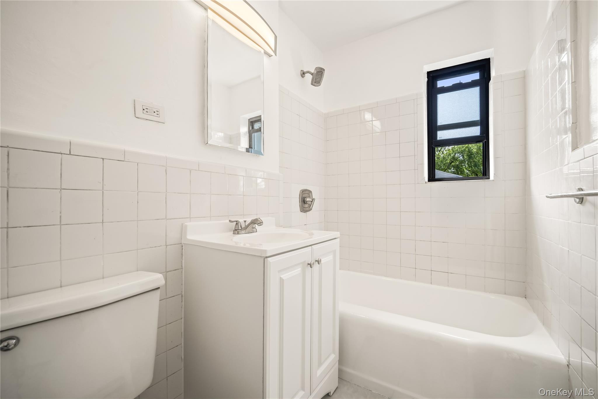 Coop Springfield  Queens, NY 11364, MLS-876993-18