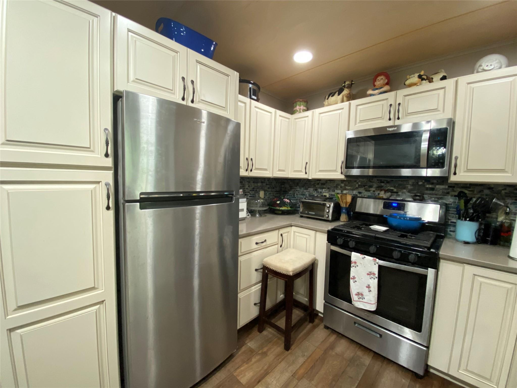 Single Family Catskill  Sullivan County, NY 12778, MLS-877001-11