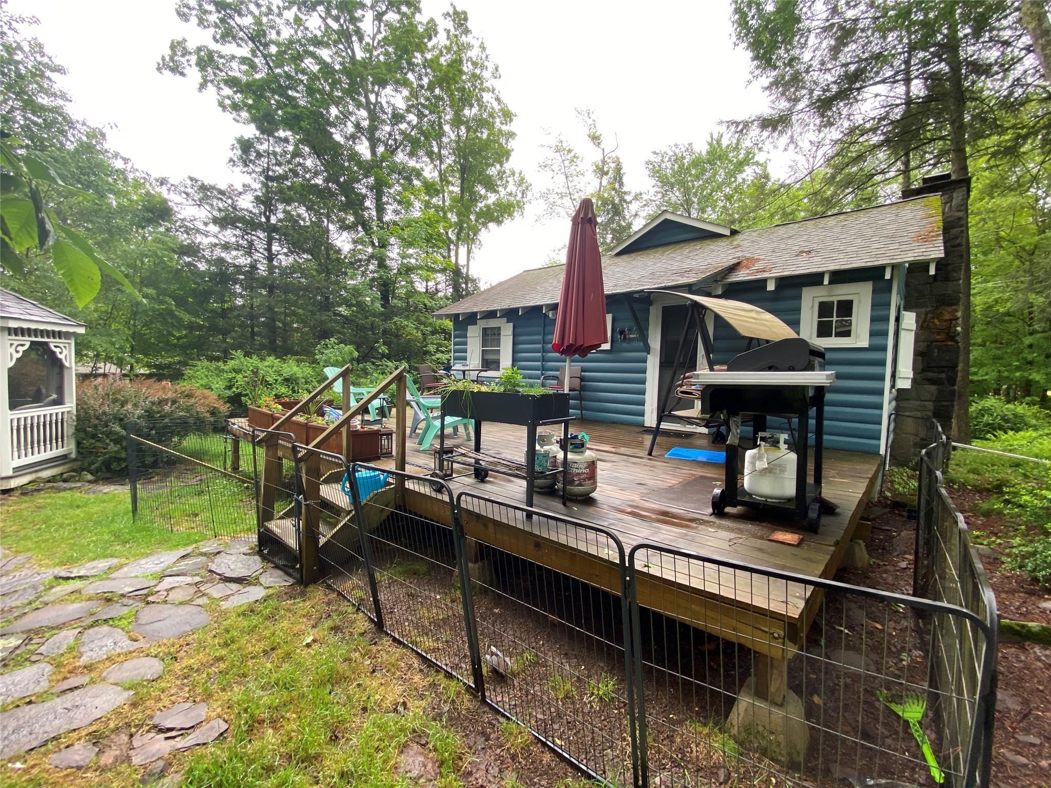 Single Family Catskill  Sullivan County, NY 12778, MLS-877001-24