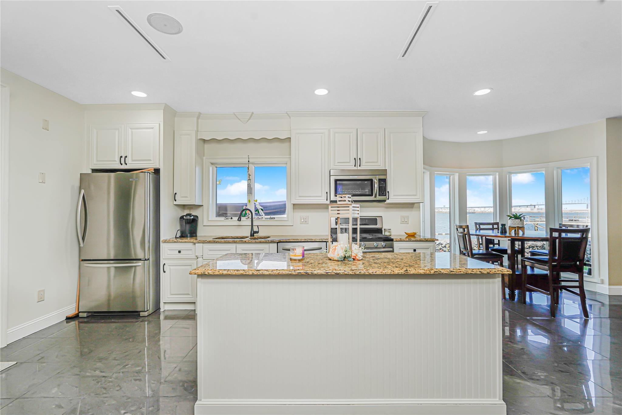 Single Family Aviva  Staten Island, NY 10307, MLS-877030-26