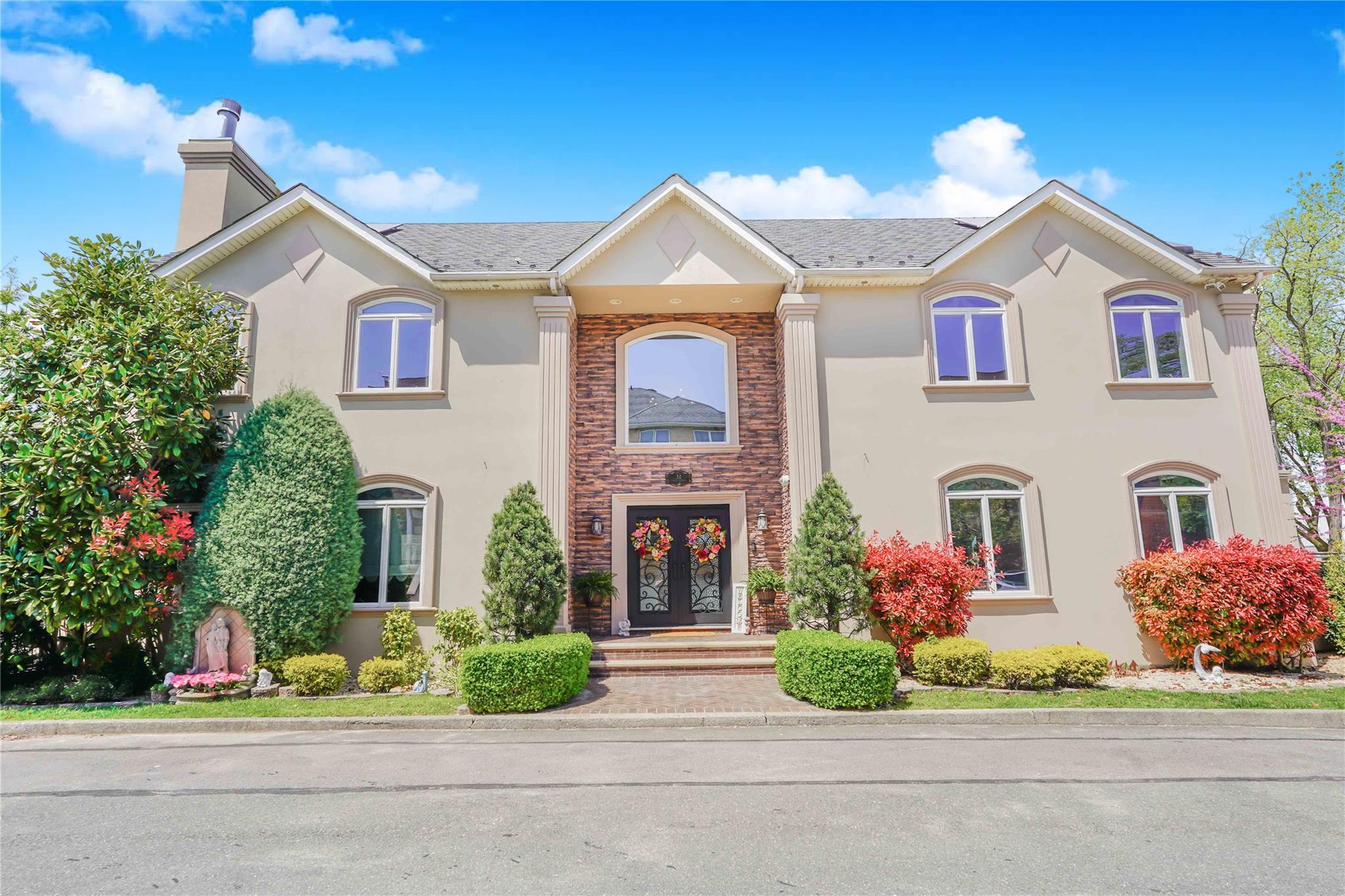 Single Family Aviva  Staten Island, NY 10307, MLS-877030-3